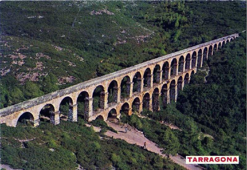 Tarragona_L'Aqueduc.jpg