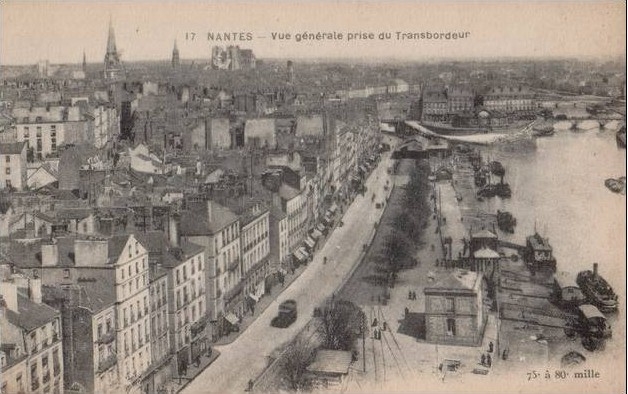 Nantes_Vue_generale_prise_du_transbordeur.JPG