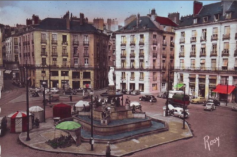 Nantes_Place_Royale  .jpg