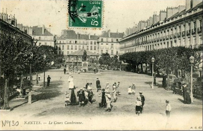 Nantes_Le_Cours_Cambronne_03.JPG