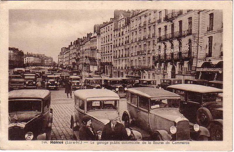 Nantes_Le_garage_public_automobile_de_la_Bourse_du_Commerce.jpg