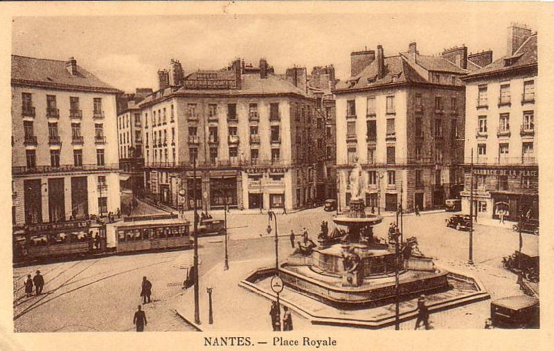 Nantes_Place_Royale_5.jpg