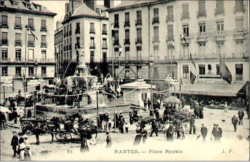Nantes_Place_Royale_6.jpg