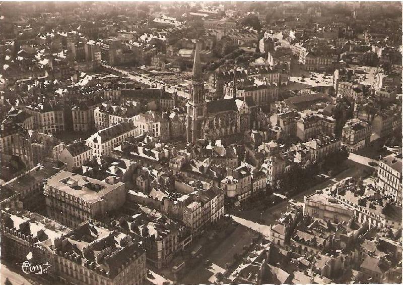 Nantes_Rue_du_Calvaire non reconstruite.jpg