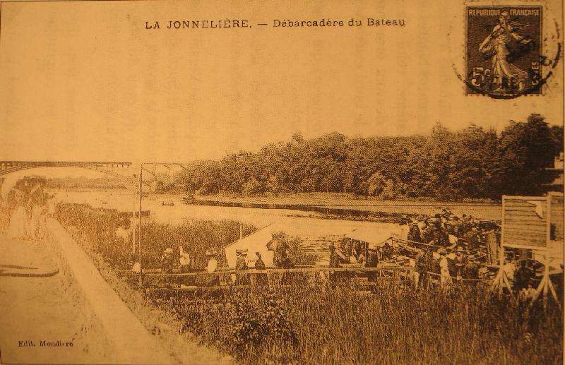 Nantes__la_Jonneliere_Debarcadere_de_bateaux.jpg