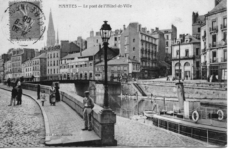 Nantes_Le_Pont_de_l-hotel _de_ville_sjp.jpg