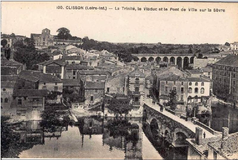 Clisson-La_Trinite_et_le_Pont_de_Ville.jpg