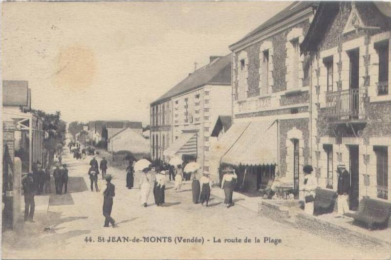 Saint-Jean-de-Monts_La_Route_de_la_Plage.jpg