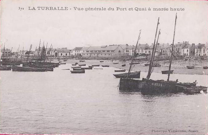 La_Turballe_Vue_Generale_du_Port_et_quai_a_maree_haute.jpg