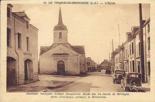 Le_Temple_Ancienne_Bourgade_Maupertuis.jpg