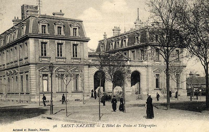 Saint_Nazaire_L-Hotel_des_Postes_et_Telegraphes.jpg