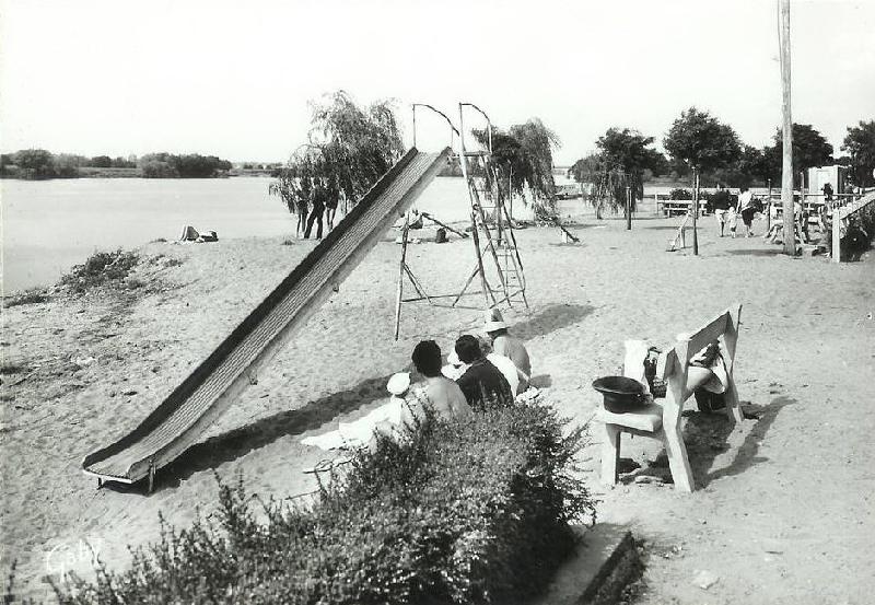 ST_Sebastien_La_Plage.jpg